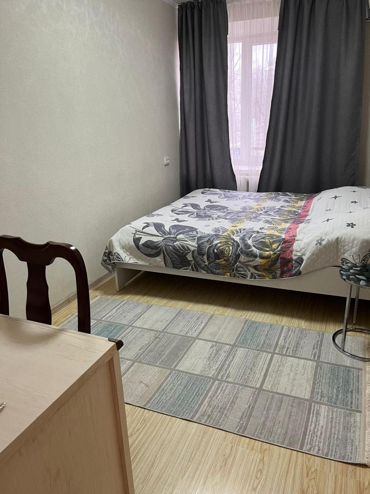 двухкомнатная на арбате Apartment